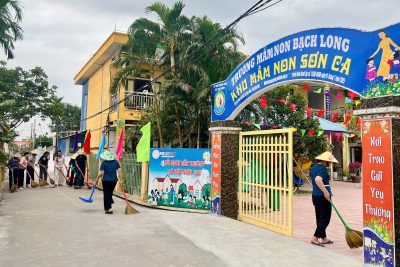 🧹🌿 TRƯỜNG MẦM NON BẠCH LONG TÍCH CỰC VỆ SINH MÔI TRƯỜNG PHỤC VỤ BẦU CỬ ĐBQH KHÓA XVI VÀ HĐND CÁC CẤP